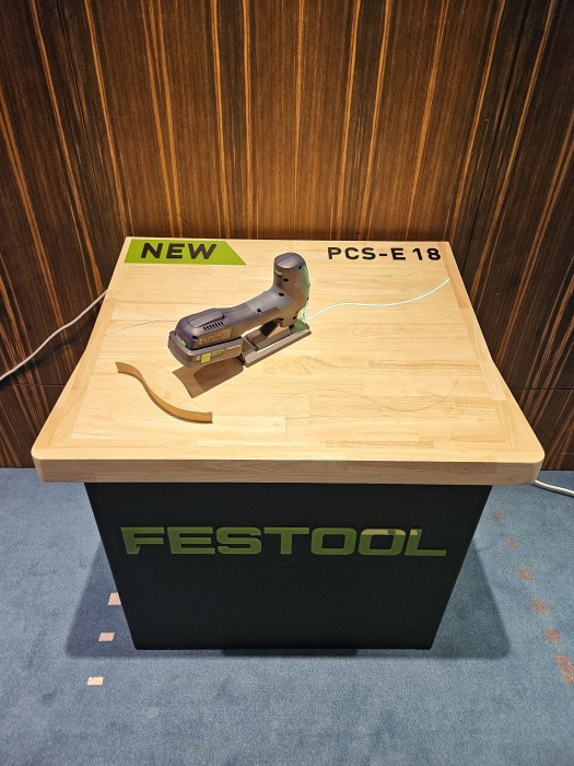 FESTOOL 공구 전시대 원목 맞춤 제작 이미지 2